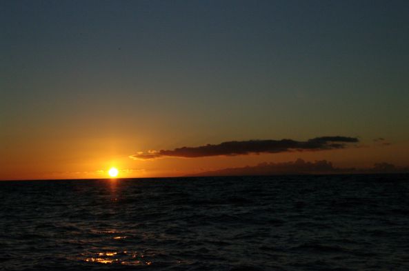 Magnifique coucher de soleil le premier soir de la Traversée Canaries-Cap Vert.